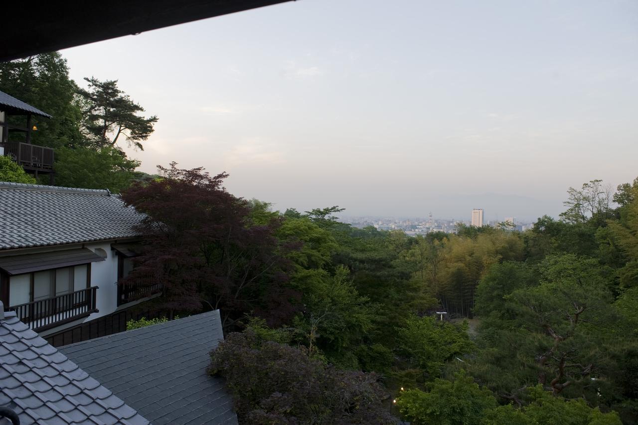 Takasaki Kannonyama Onsen Kinzanso Exterior photo